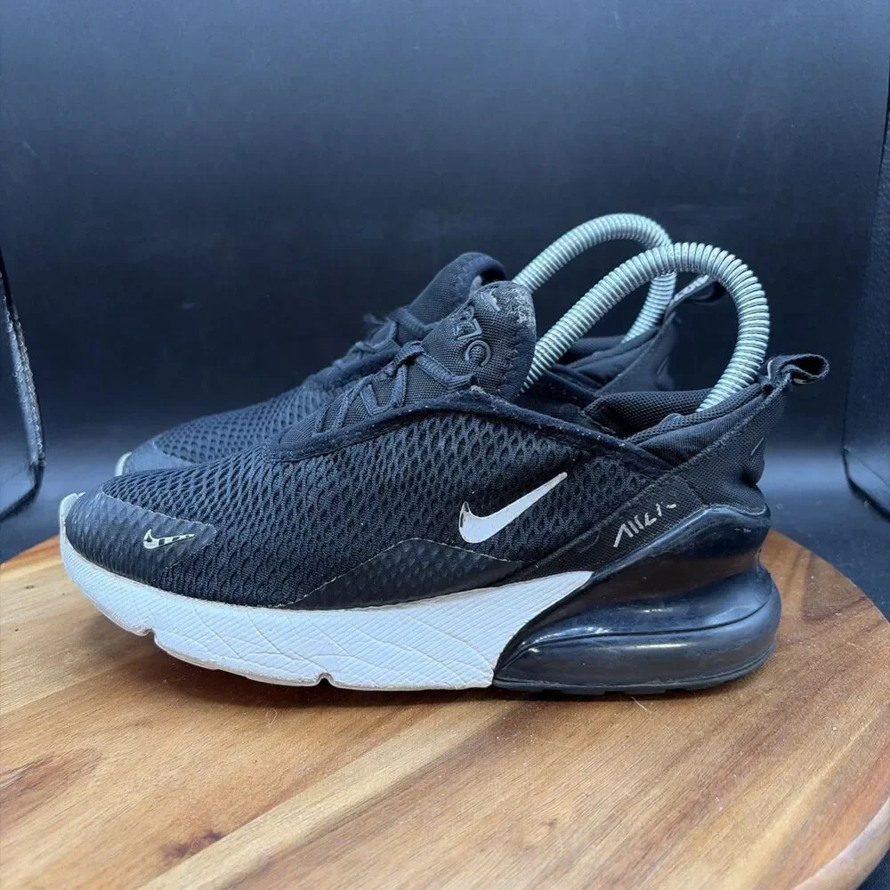 Nike Air Max 270 (PS) Youth Size 2.5Y Shoes Black White Sneakers AO2372-001